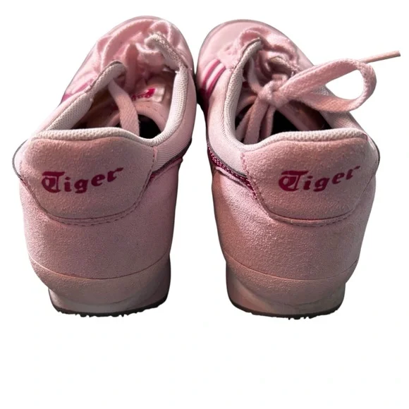 Onitsuka Tiger Ultimate 81 Sneaker - Size 7, Light Pink/Hot Berry - Picture 5 of 9
